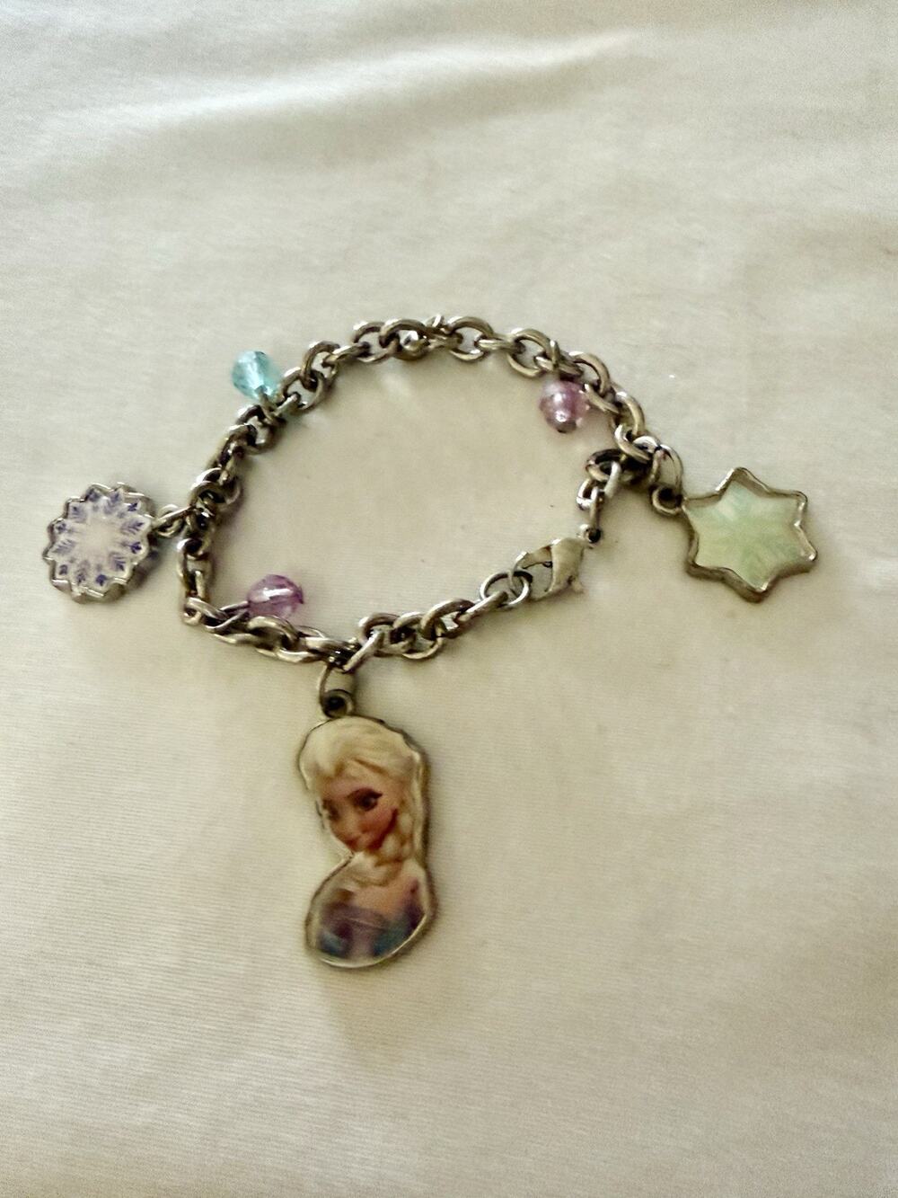 Disney Girl’s 7” Frozen Princess Elsa Charm Bracelet Silver Links